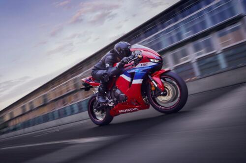 24YMHONDACBR600RR