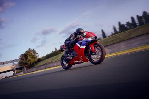 24YM CBR600RR