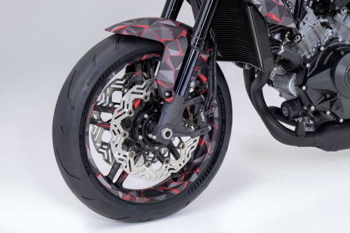 Honda Unveils V3R 900 E-Compressor Prototype Powered by New V3 E