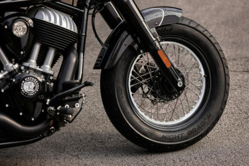 Indian Motorcycles u Jack Daniels Limited Edition Chief Bobber Dark Horse (11)