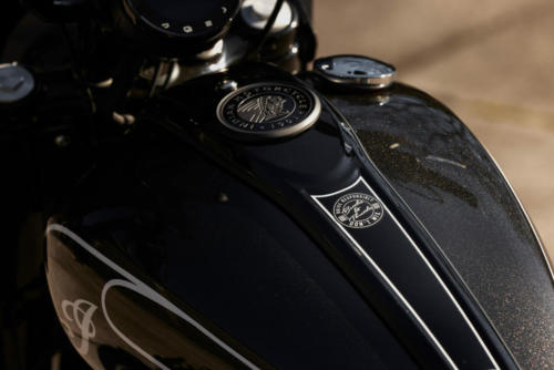 Indian Motorcycles u Jack Daniels Limited Edition Chief Bobber Dark Horse (12)