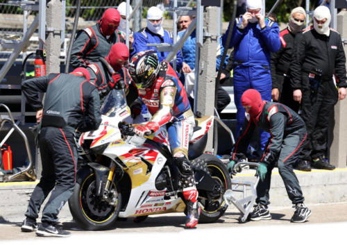 Isle of Man TT 2022 - SuperBike 1 (52)