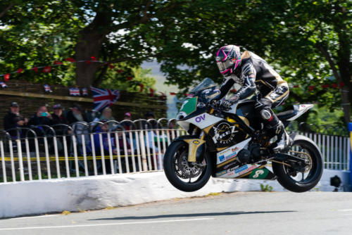 Isle of Man TT 2022 Supertwin (36)