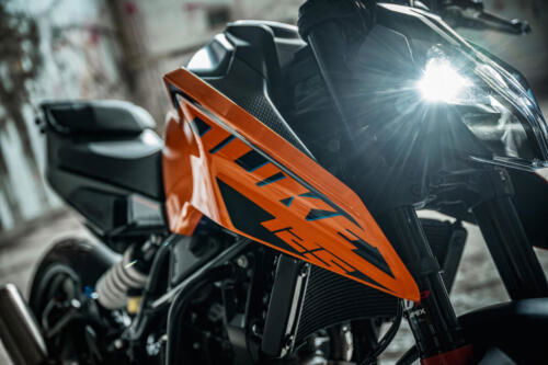 KTM 125 Duke - 2024 (11)