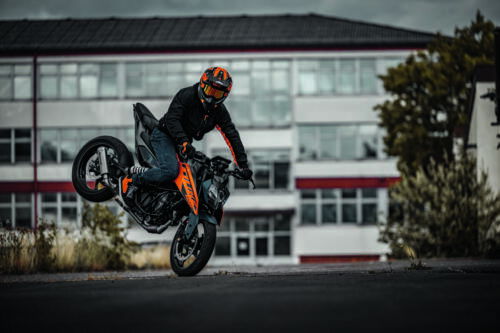 KTM 125 Duke - 2024 (22)