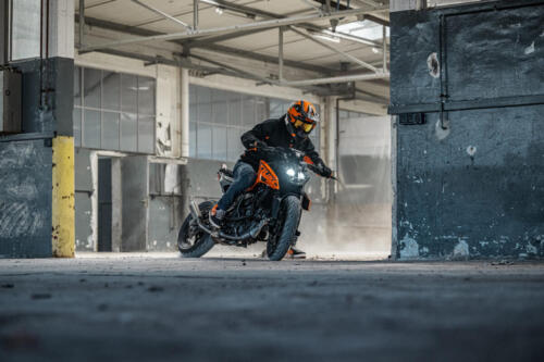KTM 125 Duke - 2024 (6)