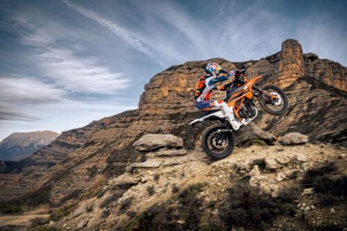 KTM 125 ENDURO R - 2025 (19)