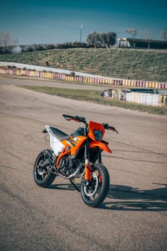 KTM 125 SMC R (11)