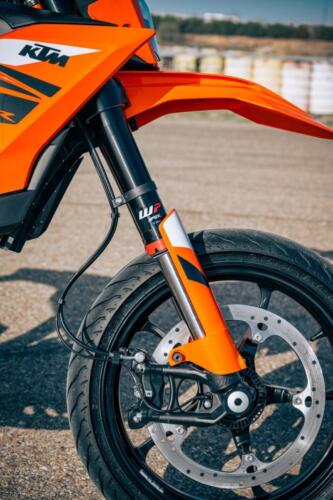 KTM 125 SMC R (12)