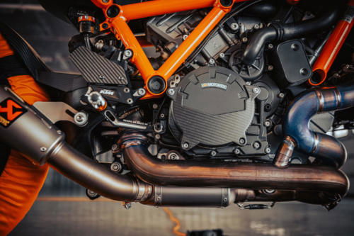 KTM 1290 SUPER DUKE RR 2023 (103)