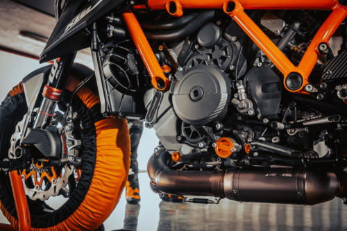 KTM 1290 SUPER DUKE RR 2023 (107)