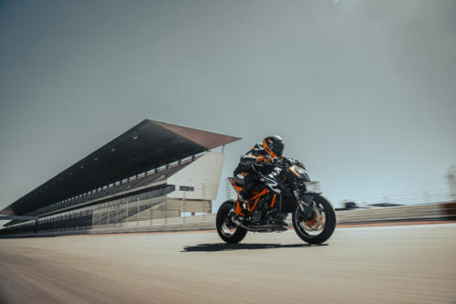 KTM 1290 SUPER DUKE RR 2023 (7)