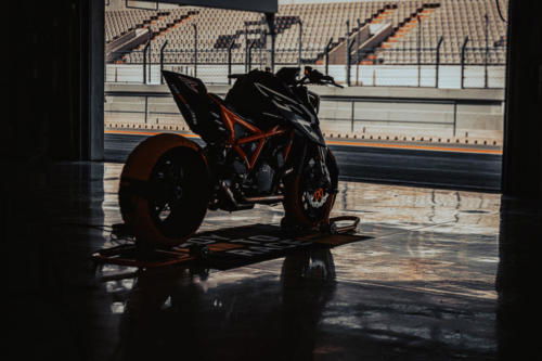KTM 1290 SUPER DUKE RR 2023 (96)