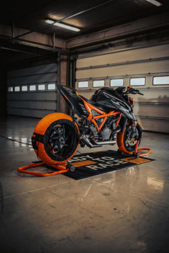KTM 1290 SUPER DUKE RR 2023 (97)