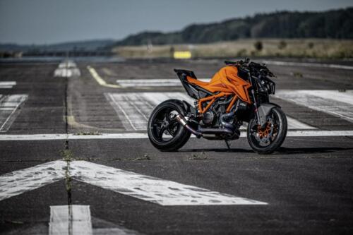 KTM 1390 SUPER DUKE R - 2024 (102)