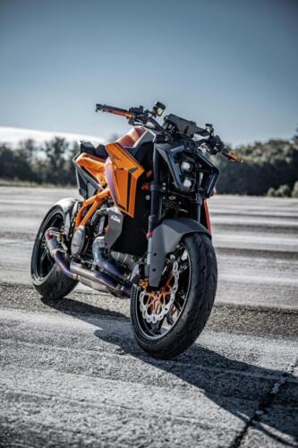 KTM 1390 SUPER DUKE R - 2024 (109)