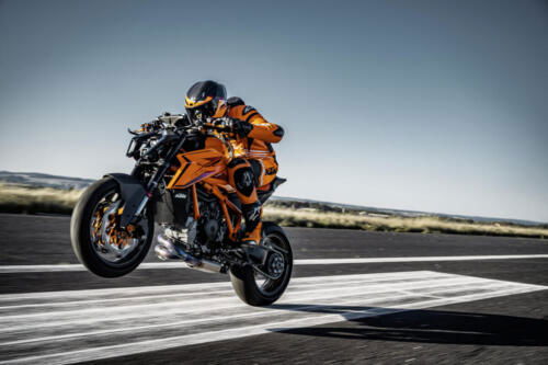 KTM 1390 SUPER DUKE R - 2024 (41)