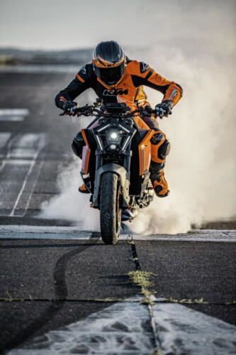 KTM 1390 SUPER DUKE R - 2024 (45)