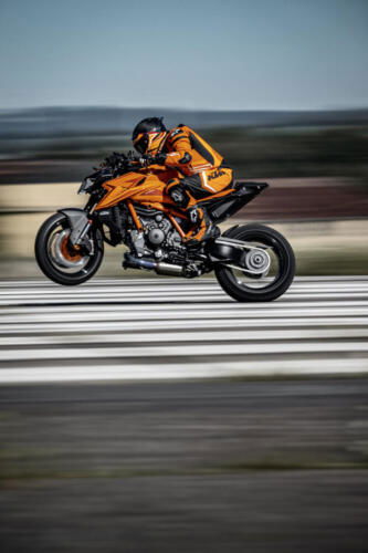 KTM 1390 SUPER DUKE R - 2024 (63)