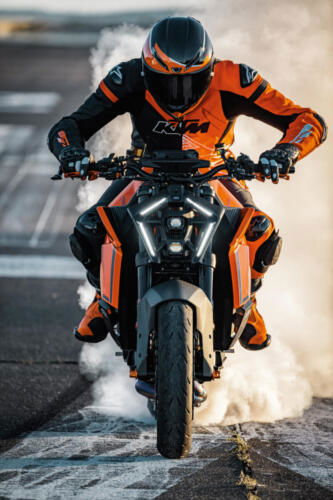 KTM 1390 SUPER DUKE R - 2024 (85)