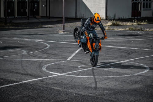 KTM 250 Duke - 2024 (9)