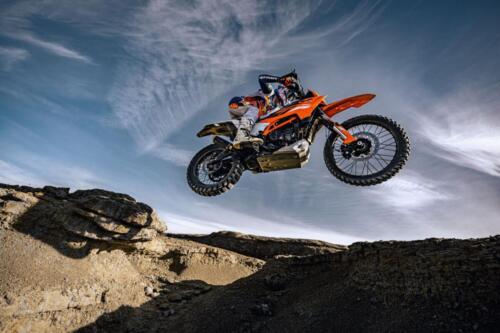 KTM 390 ENDURO R -2025 (14)