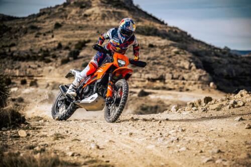 KTM 390 ENDURO R -2025 (2)