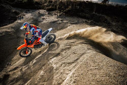 KTM 390 ENDURO R -2025 (8)