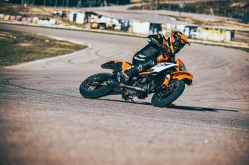 KTM 390 SMC R (38)