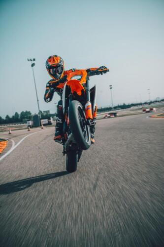 KTM 390 SMC R (45)