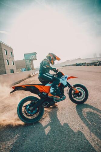 KTM 390 SMC R (49)