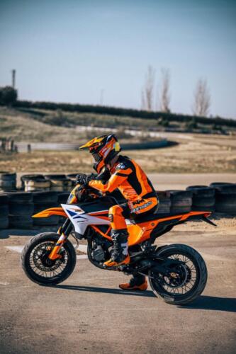 KTM 390 SMC R (58)