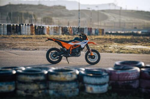 KTM 390 SMC R (62)
