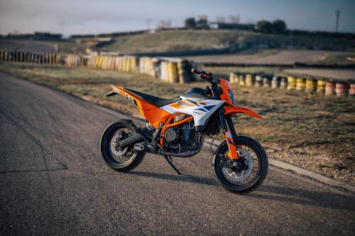 KTM 390 SMC R (65)