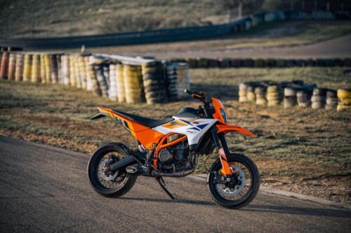 KTM 390 SMC R (67)