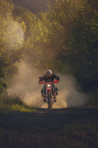 KTM 690 Enduro R - 2023 MotorcyclesNews (12)