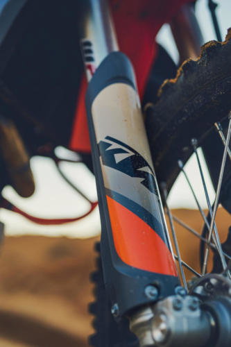 KTM 690 Enduro R - 2023 MotorcyclesNews (34)