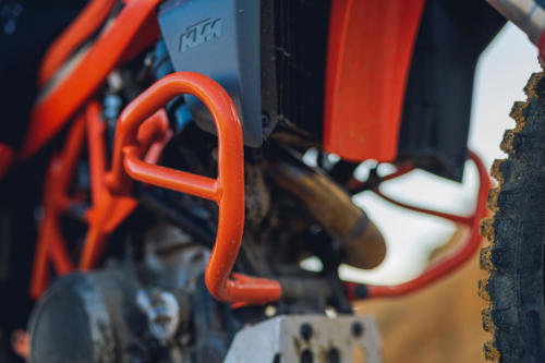 KTM 690 Enduro R - 2023 MotorcyclesNews (37)