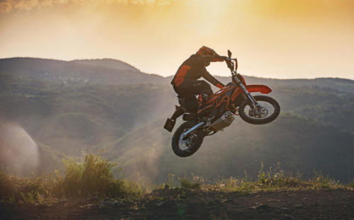 KTM 690 Enduro R - 2023 MotorcyclesNews (5)