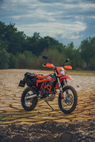 KTM 690 Enduro R - 2023 MotorcyclesNews (51)