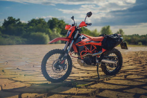 KTM 690 Enduro R - 2023 MotorcyclesNews (54)