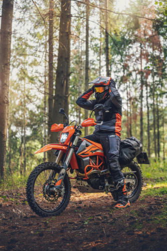 KTM 690 Enduro R - 2023 MotorcyclesNews (55)