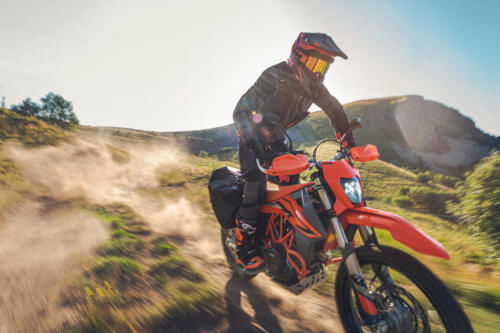 KTM 690 Enduro R - 2023 MotorcyclesNews (9)