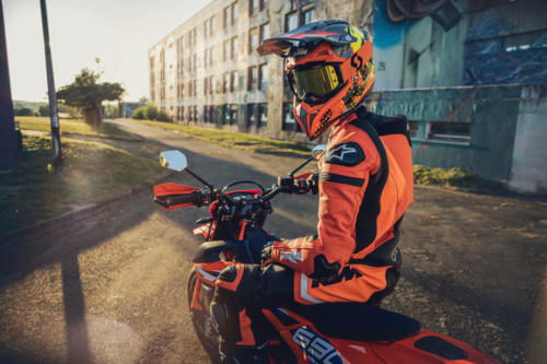 KTM 690 SMC R - 2023 MotorcyclesNews (26)