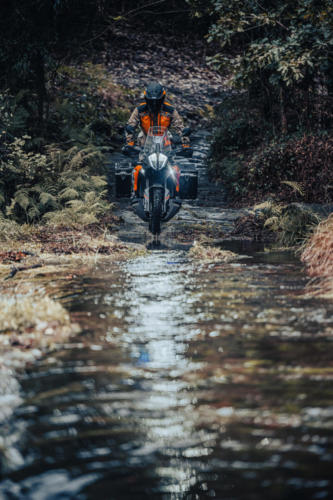 KTM 890 Adventure - 2023 (20)