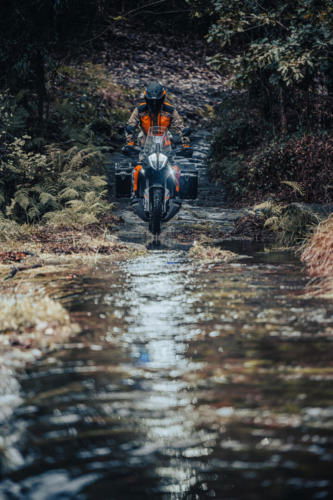 KTM 890 Adventure - 2023 (20)