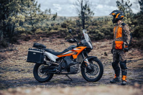 KTM 890 Adventure - 2023 (4)