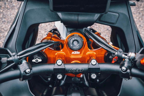 KTM 890 SMT - 2023 (11)