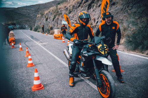 KTM 890 SMT - 2023 (19)