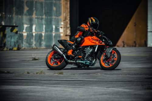 KTM 990 Duke - 2024 (20)